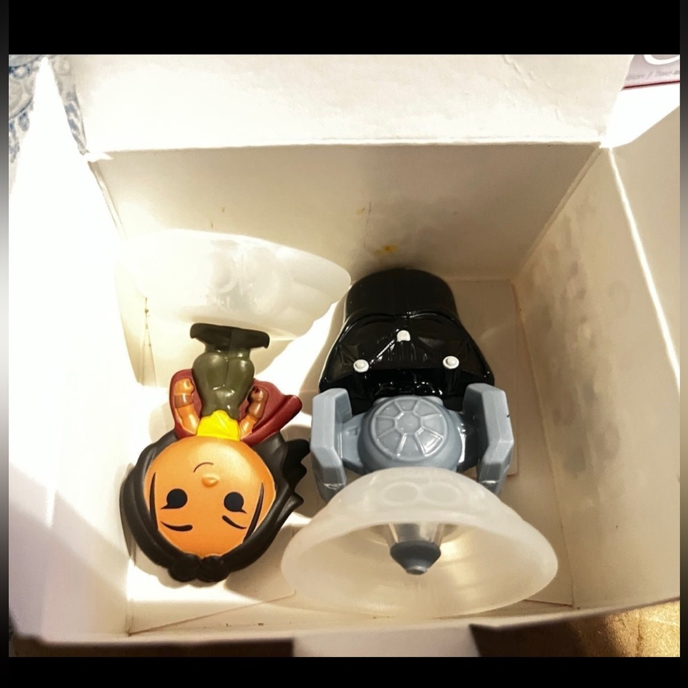 Disney 100 McDonald’s Toy Raya & Dark Vader - Picture 3 of 7